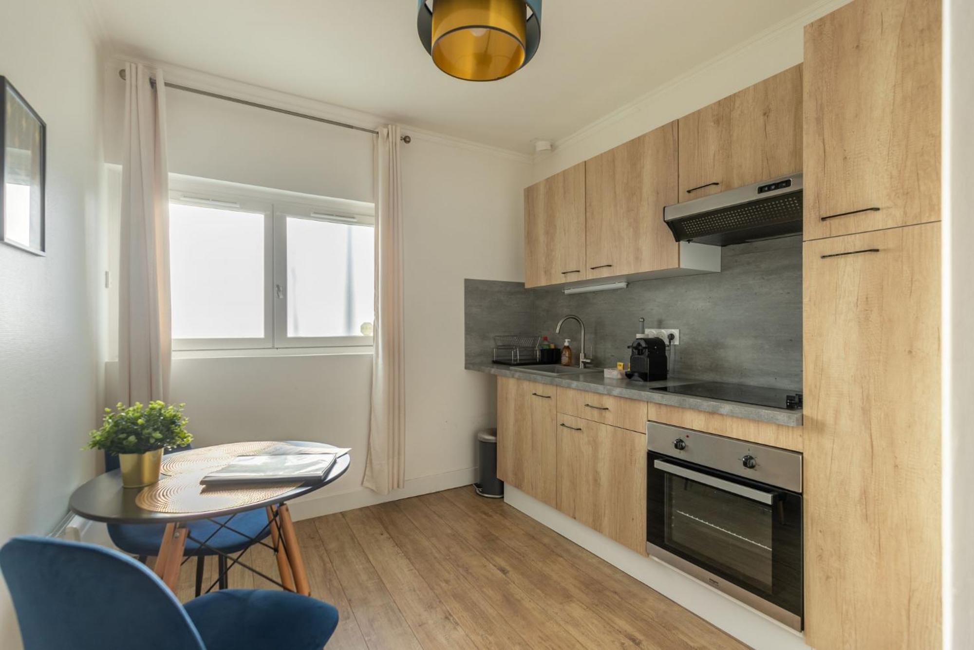 Le Neo - Studio Chic Avec Sa Cour Privative Et Fibre Bergerac Exterior photo